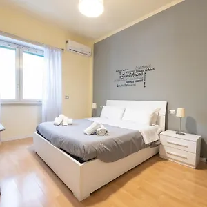 Appartement Le Piazze Di Sweet, Rome